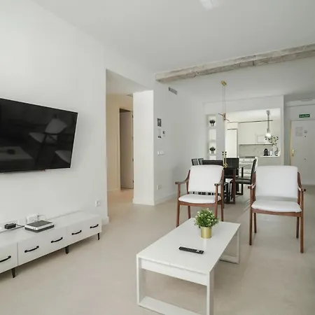 Modern apartment-2Bedrooms 2Baths-Bernabéu-3